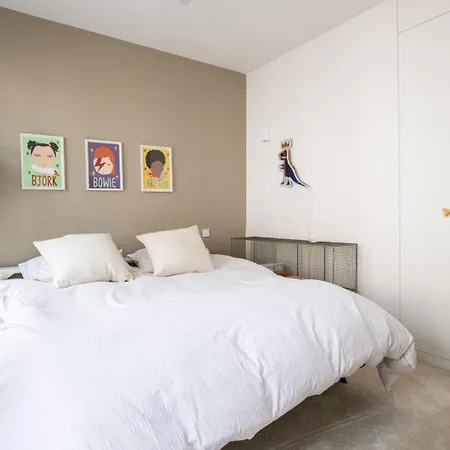 Luxurious Parisian Style In Pi * Parijs